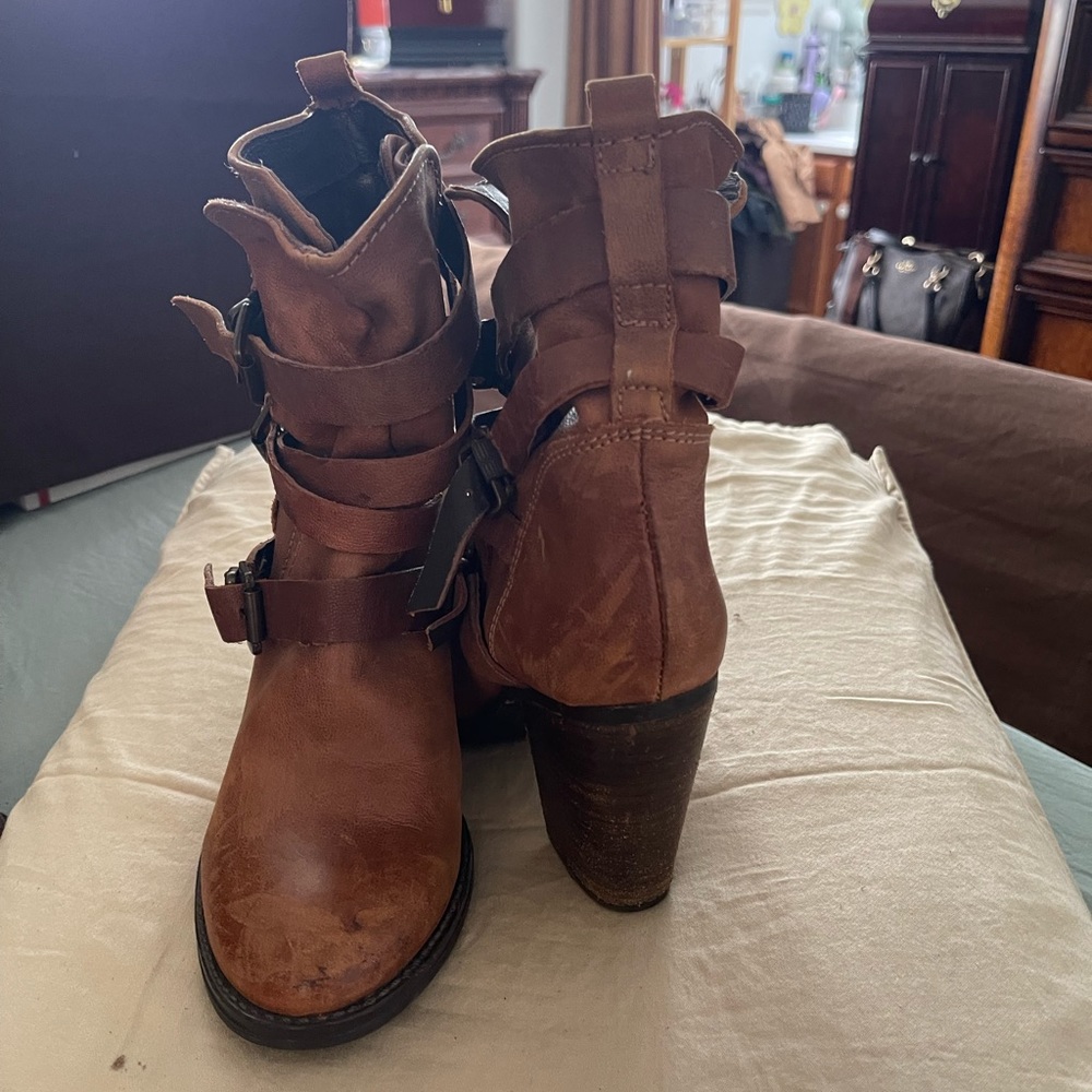 Steve Madden Boots